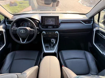 Toyota RAV4 XLE premium 2.5L Full option-4