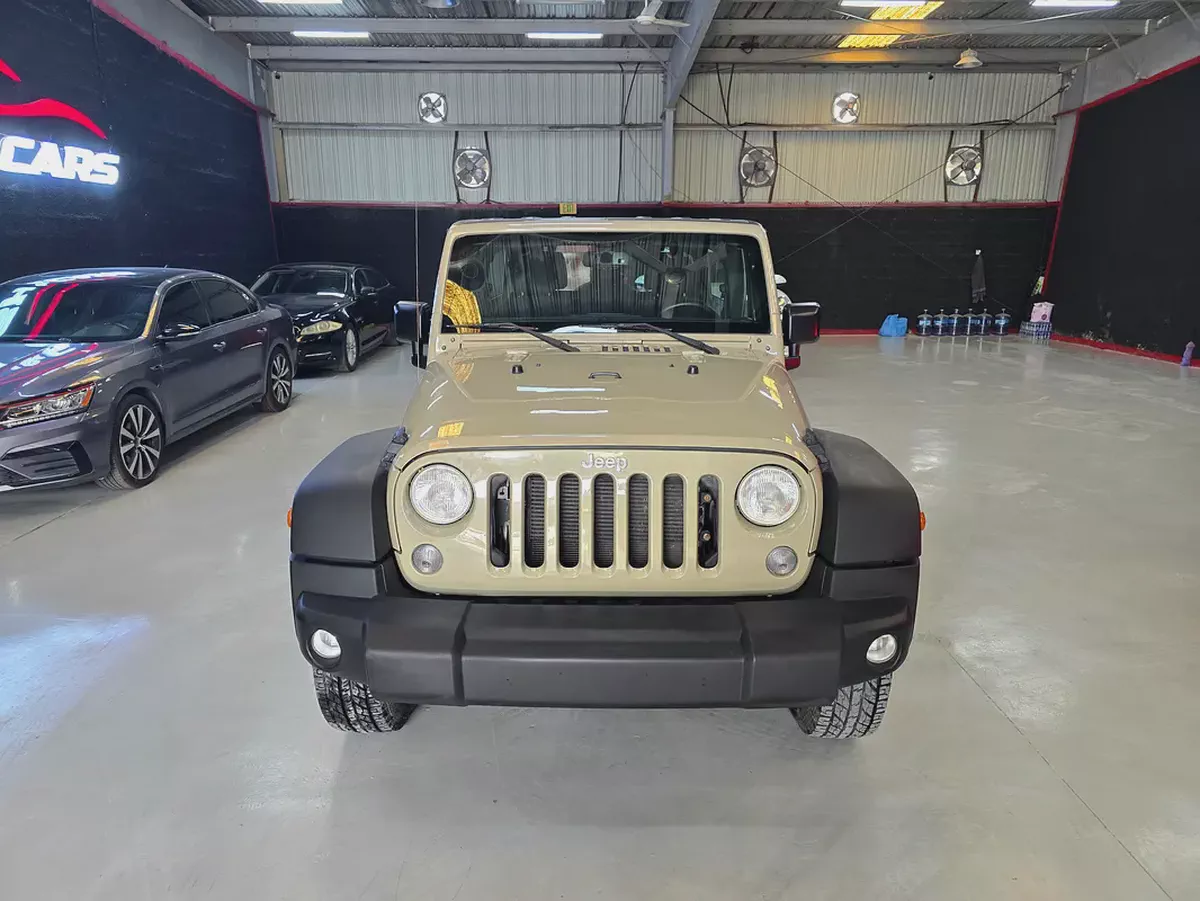 Jeep Wrangler Unlimited Sport 2017 | GCC Specs | Excellent Condition-1-1