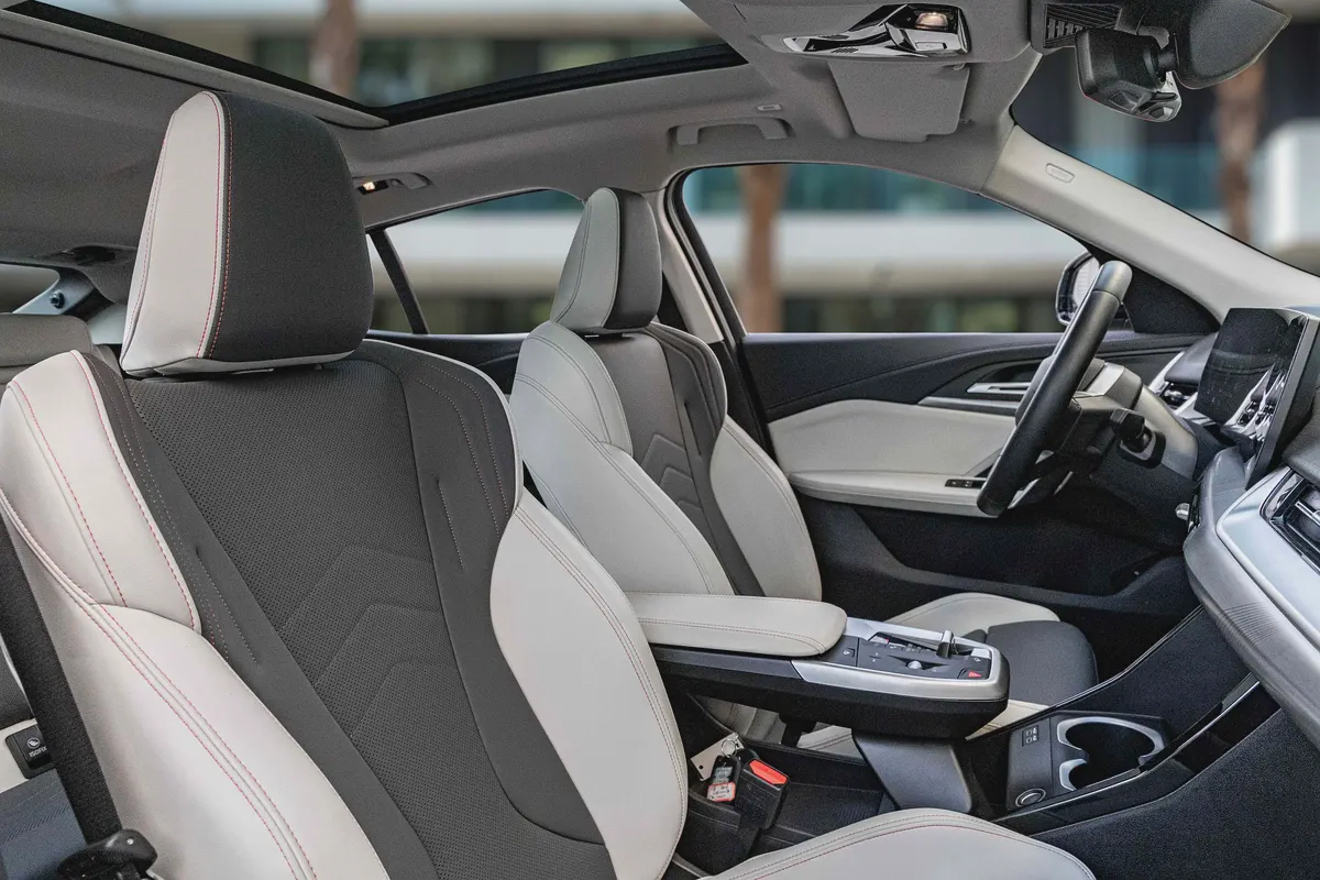 2,869 P.M | X2 M-Kit | 0% Downpayment | BMW X2 S-Drive 20i M-Kit-10-10
