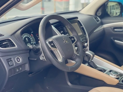 2023 Mitsubishi Montero Sport Signature Edition Black - GCC Specs-6