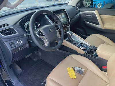 2023 Mitsubishi Montero Sport Signature Edition Black - GCC Specs-16