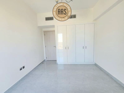 Like a brand new 3bhk with storage//rent140k//all amenities//prime location in arjan-3