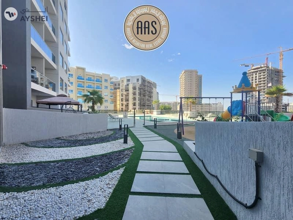 Like a brand new 3bhk with storage//rent140k//all amenities//prime location in arjan