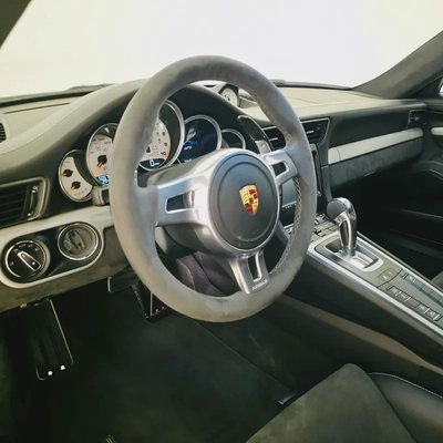 AED 9279 PM | PORSCHE GT3 2015 | PRISTINE CONDITION | CARBON CERAMIC BRAKES | 1 YEAR WARRANTY-11