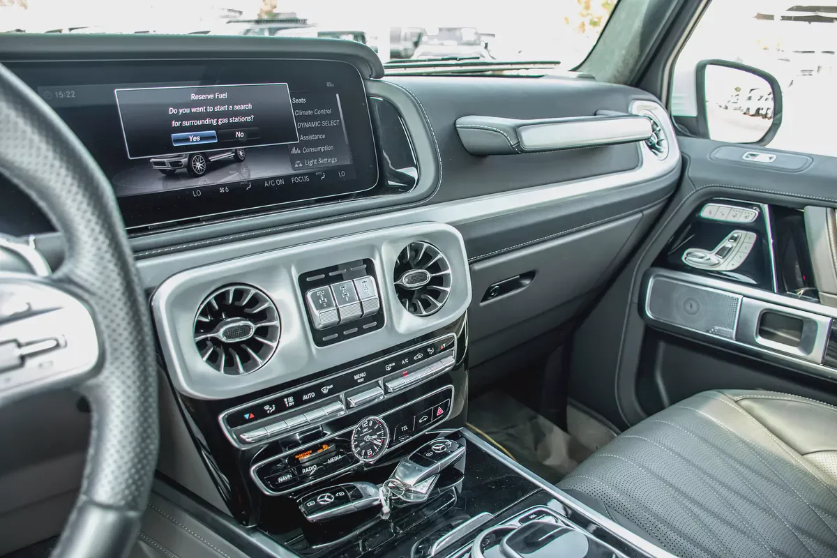 Mercedes-Benz G-Class G 63 AMG 2022 Japanese Specs-12-12