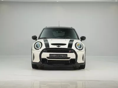 2023 MINI Cooper S | GCC Specs | Pristine Condition-4