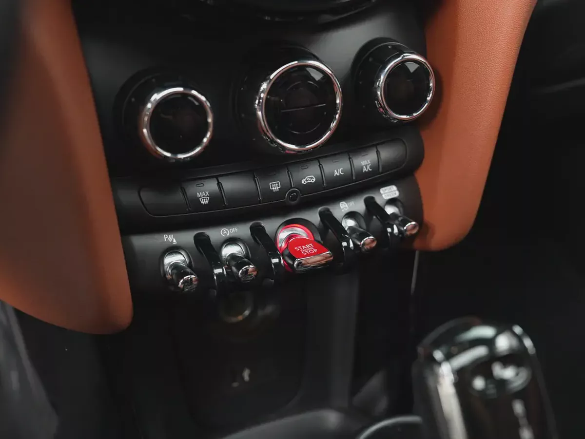 2023 MINI Cooper S | GCC Specs | Pristine Condition-15-15