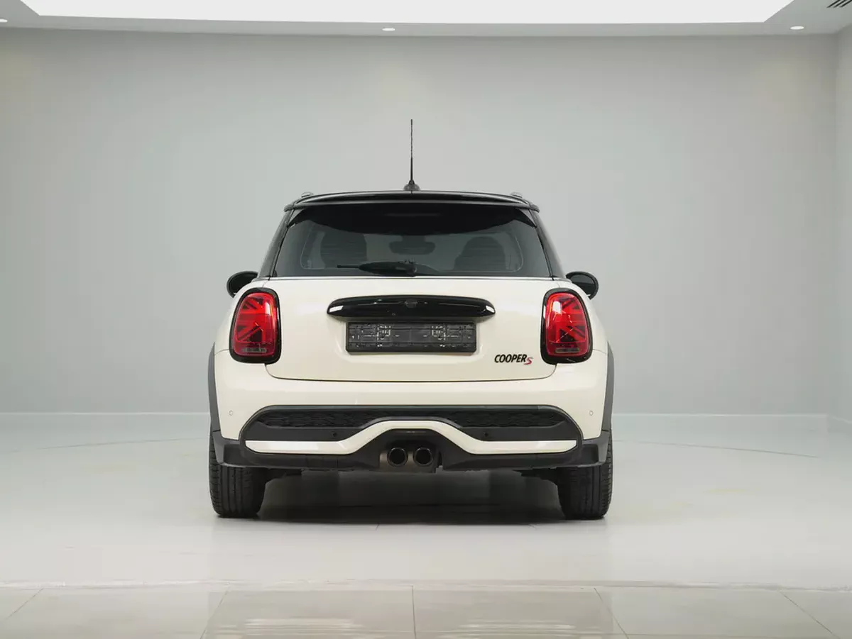 2023 MINI Cooper S | GCC Specs | Pristine Condition-5-5