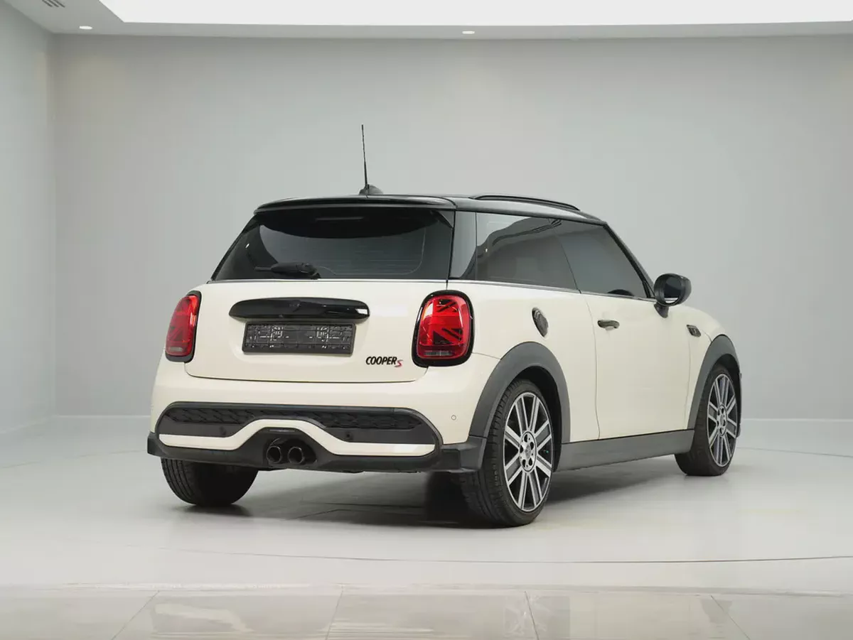 2023 MINI Cooper S | GCC Specs | Pristine Condition-6-6
