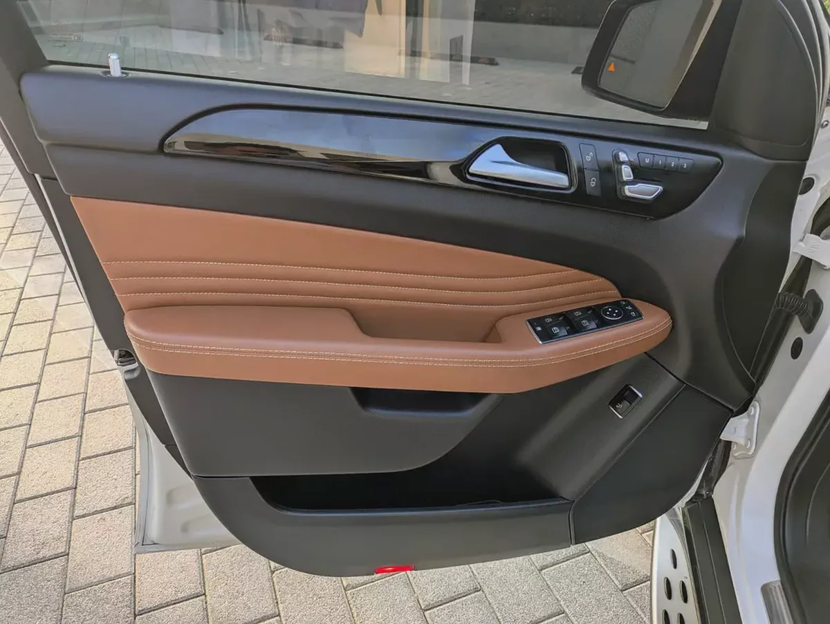 Mercedes-Benz GLE Coupe 43 AMG 2019 | Original Paint | Accident Free GCC Specs | Excellent Condition-8-8