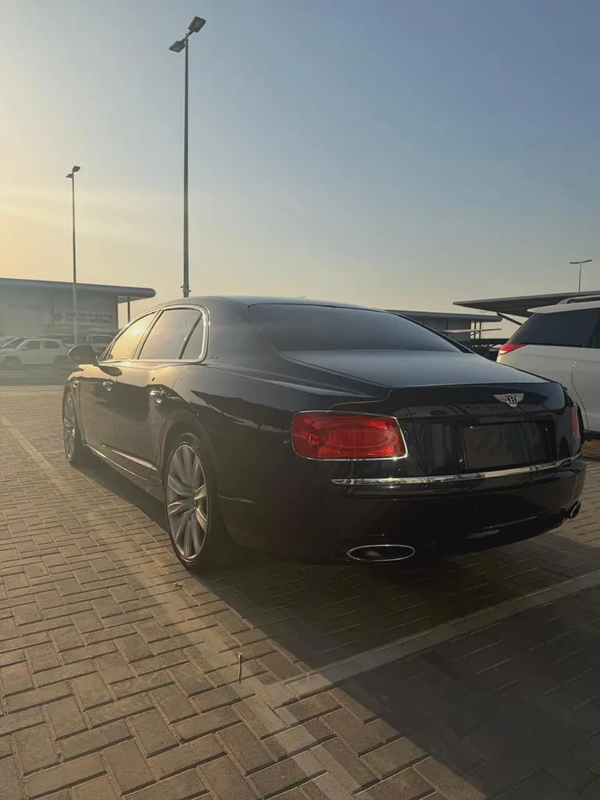 Bentley Flying Spur W12 2014 | GCC Specs | Low Mileage | Pristine Condition-15-15
