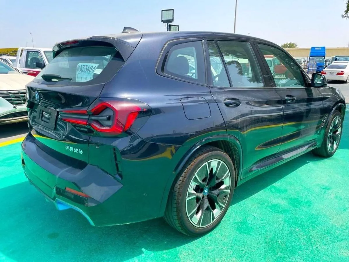 2023 BMW X3 Black | Luxury Compact SUV for Sale-6-6