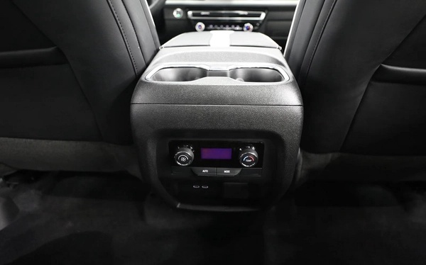 GCC | Traverse | 7 Seater | Brand New | AED 2,500 monthly