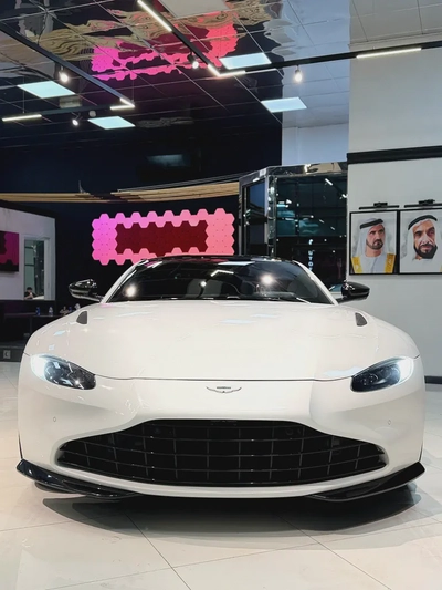 2022 Aston Martin Vantage V8 - European Specs - Pristine Condition-3