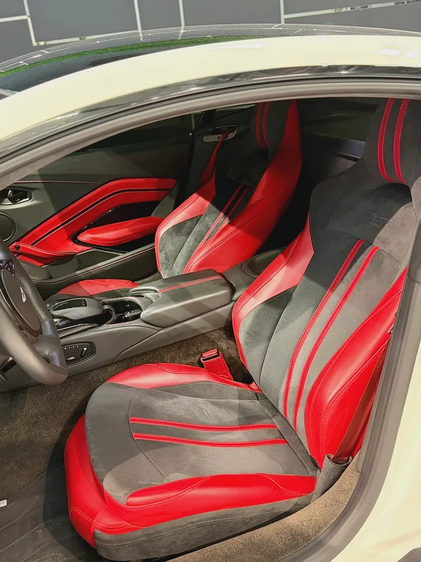 2022 Aston Martin Vantage V8 - European Specs - Pristine Condition