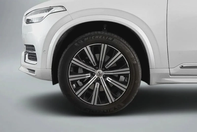 4,537 AED / 60 months / 0% DP | 2024 Volvo XC90 B6 Ultimate Bright / Volvo Warranty  Service Co-5