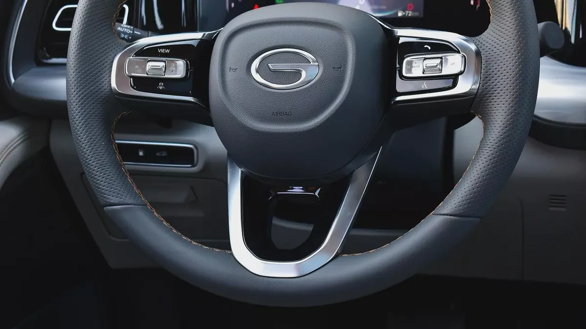 0% DP | AED 1,455 / Month | GAC | GS8 GX 2.0T 4WD | 2024 | Gargash Warranty | Service History-12-12