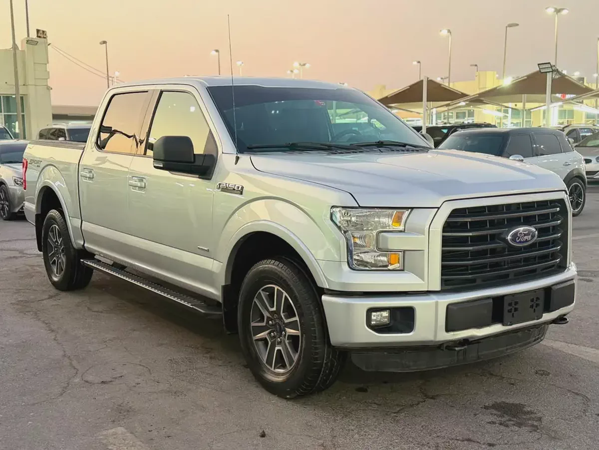 Ford F-150 XLT 2015 | GCC Specs | Well Maintained-2-2