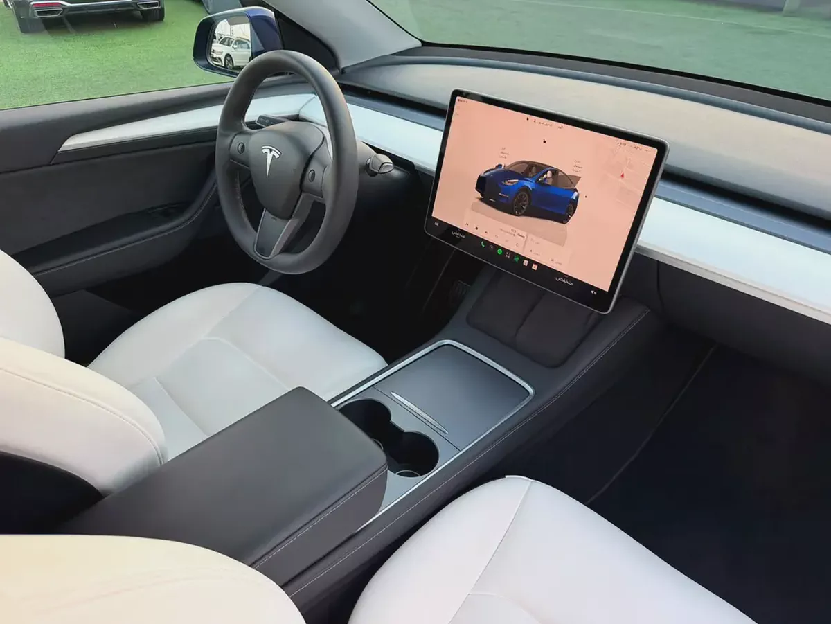 (2023) TESLA Y //LONG RANGE// GCC -UNDER WARRANTY--16-16