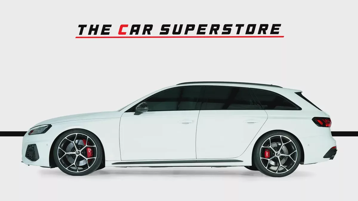 Audi RS4 B9 Competition | Very High Option | Audi Warranty & Service | Full Carbon Package-4-4