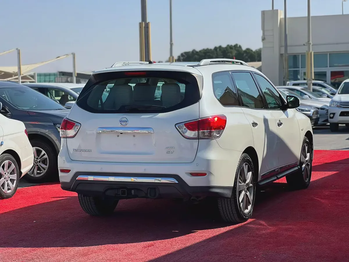 2015 | Nissan Pathfinder | V6 | SV  I Full Option | Cruise Control, Panorama, Camera | GCC | Ref#920-5-5