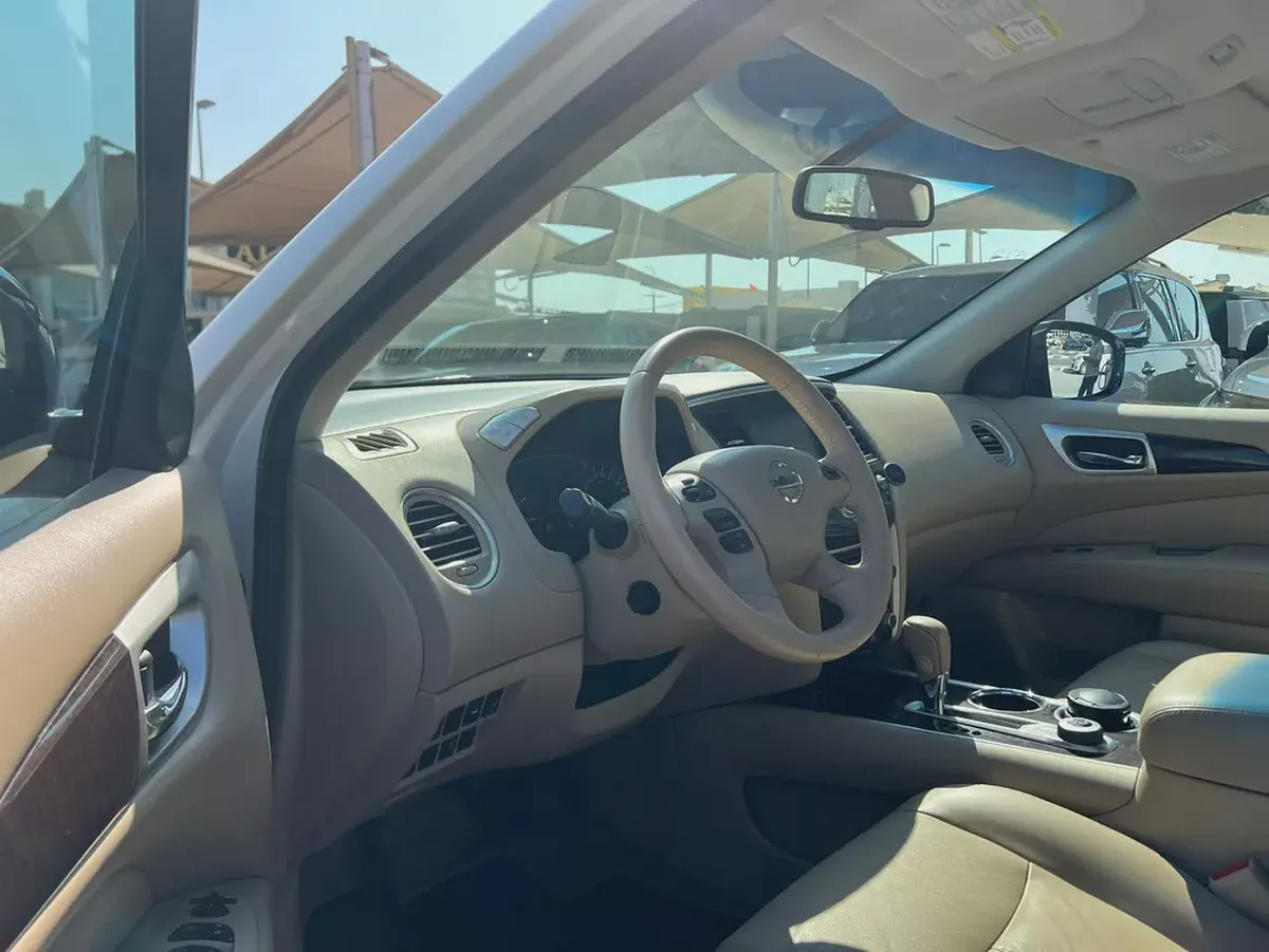 2015 | Nissan Pathfinder | V6 | SV  I Full Option | Cruise Control, Panorama, Camera | GCC | Ref#920-6-6