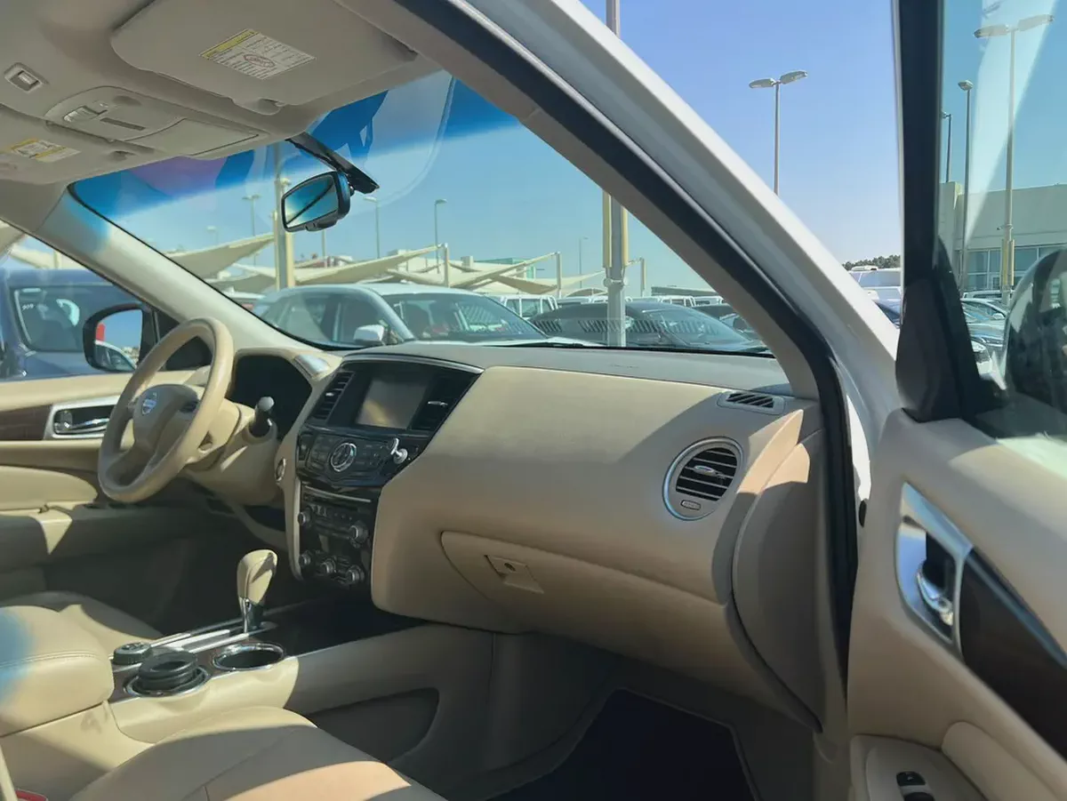 2015 | Nissan Pathfinder | V6 | SV  I Full Option | Cruise Control, Panorama, Camera | GCC | Ref#920-8-8