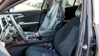 2025 Kia Sportage 1.6L Petrol AT with Panoramic Sunroof-13