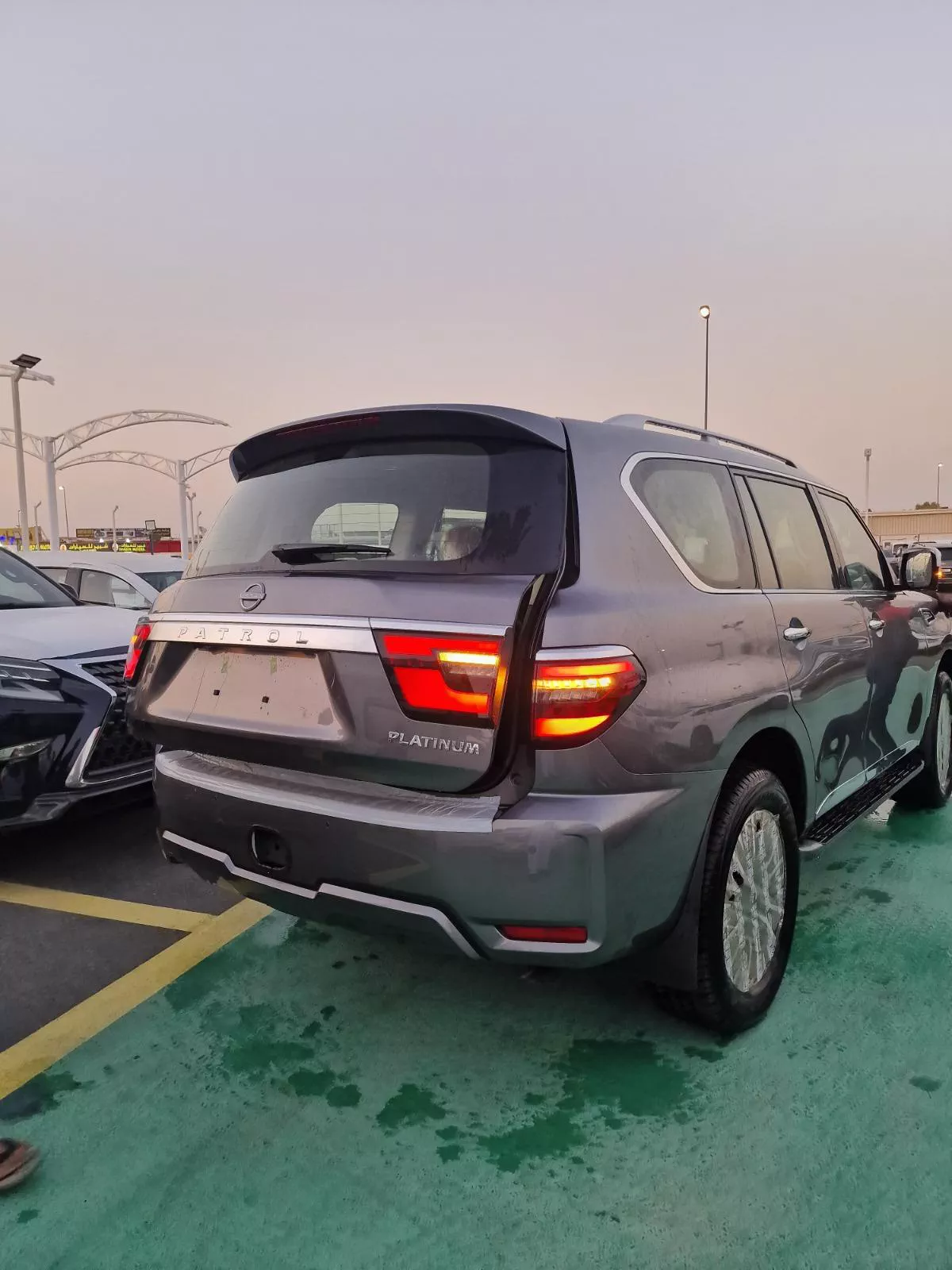 Nissan Patrol Platinum-20-20