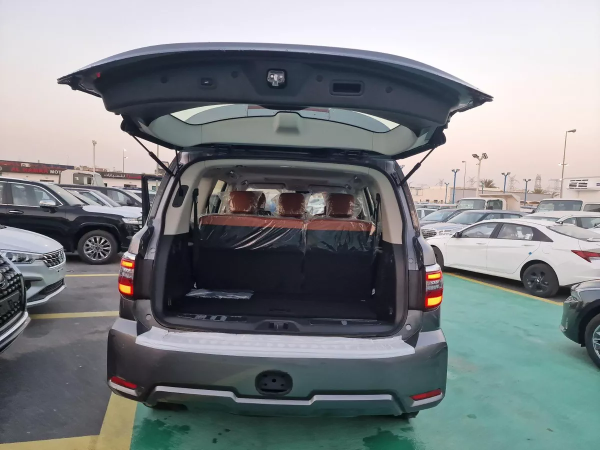 Nissan Patrol Platinum-6-6