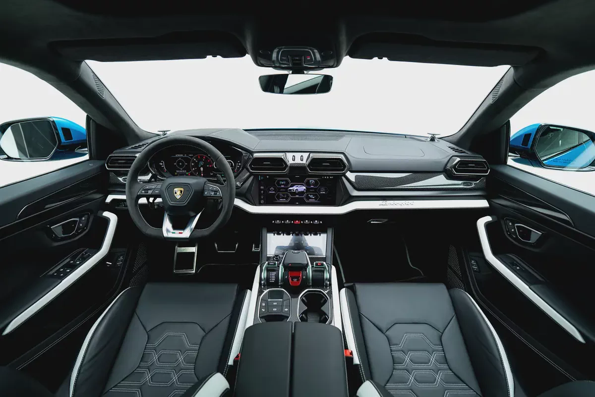 2025 URUS SE | 3D BANG  OLUFSEN | HIGH SPEC-9-9