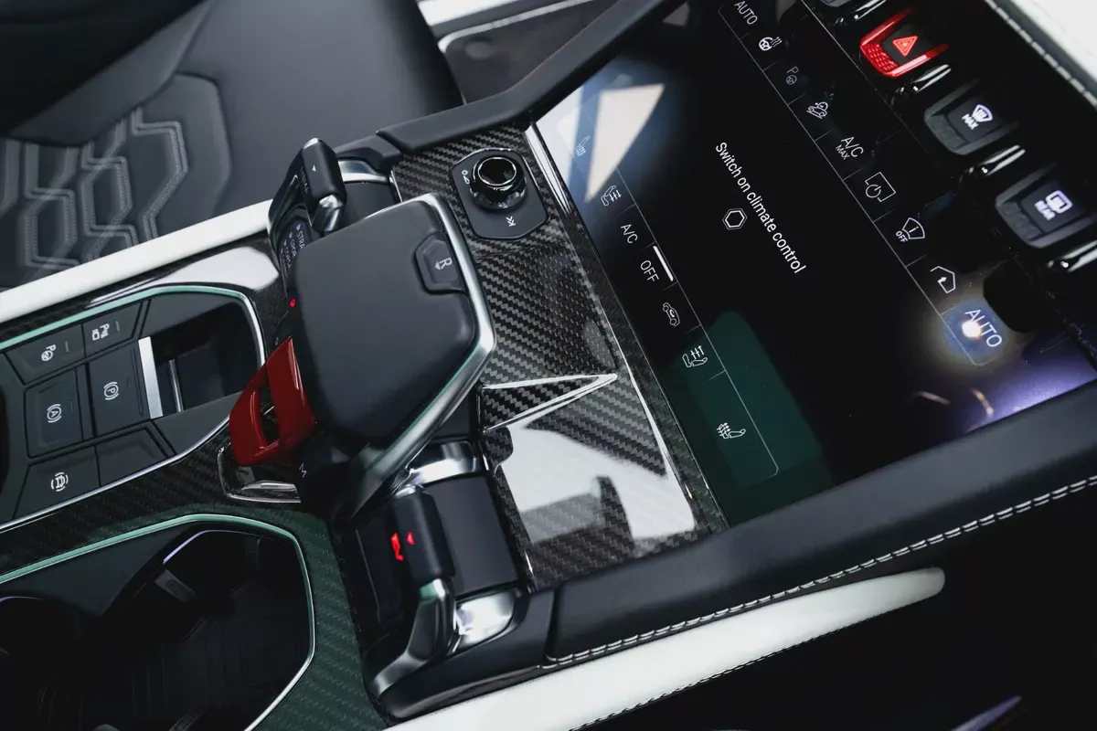 2025 URUS SE | 3D BANG  OLUFSEN | HIGH SPEC-18-18