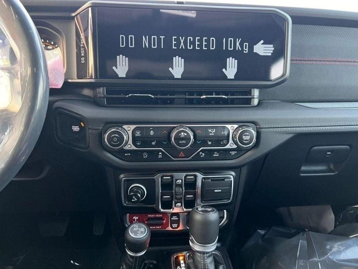 Jeep Wrangler Unlimited RUBICON EXPORT PRICE - JEEP WRANGLER 3.6L v6-11-11
