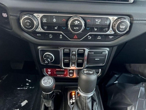 Jeep Wrangler Unlimited RUBICON EXPORT PRICE - JEEP WRANGLER 3.6L v6