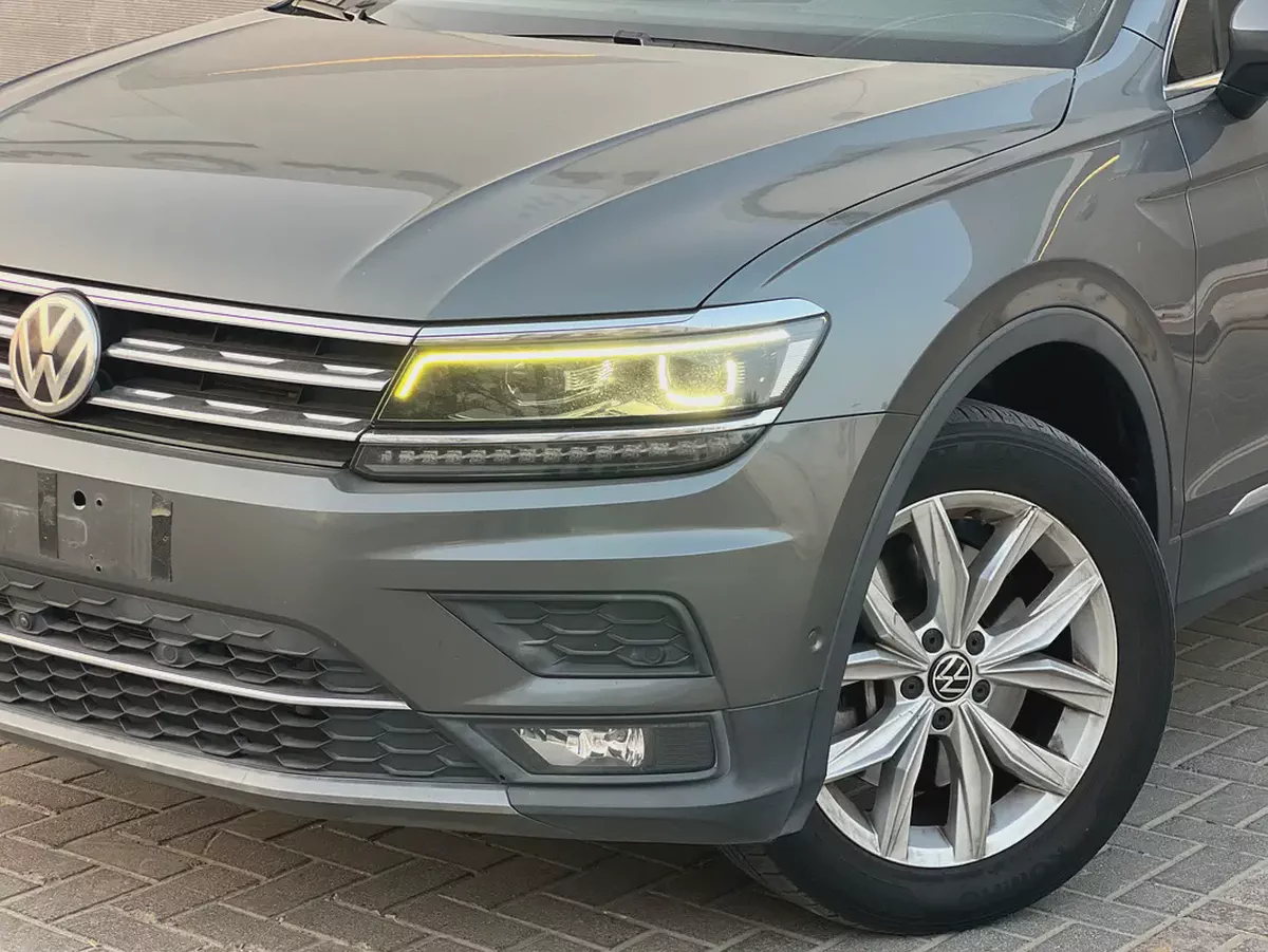 AED 800 P.M | Volkswagen Tiguan SEL 2020 GCC Specs-4-4