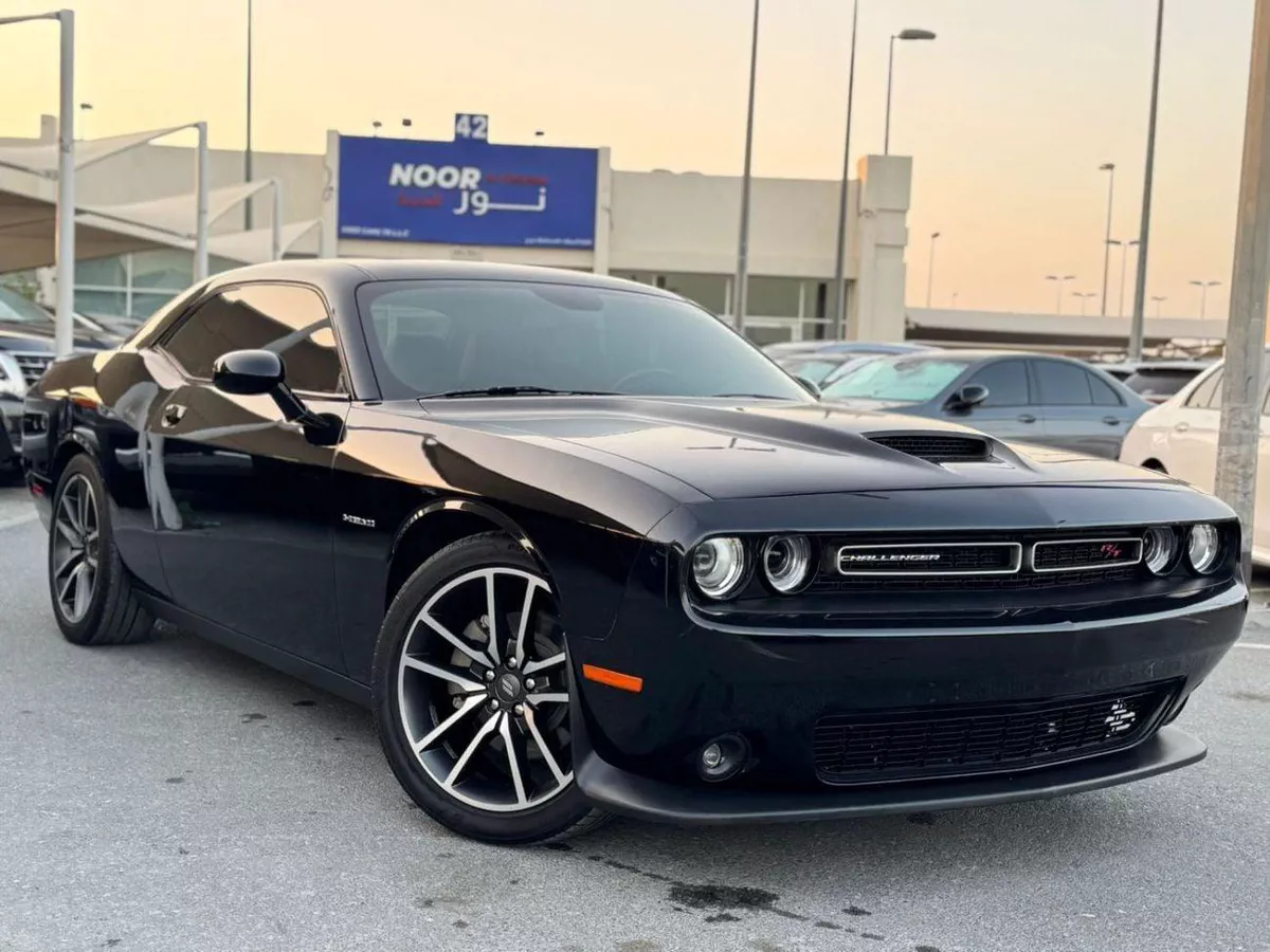 Dodge Challenger RT PLUS R/T 5.7L (370 HP)-1-0