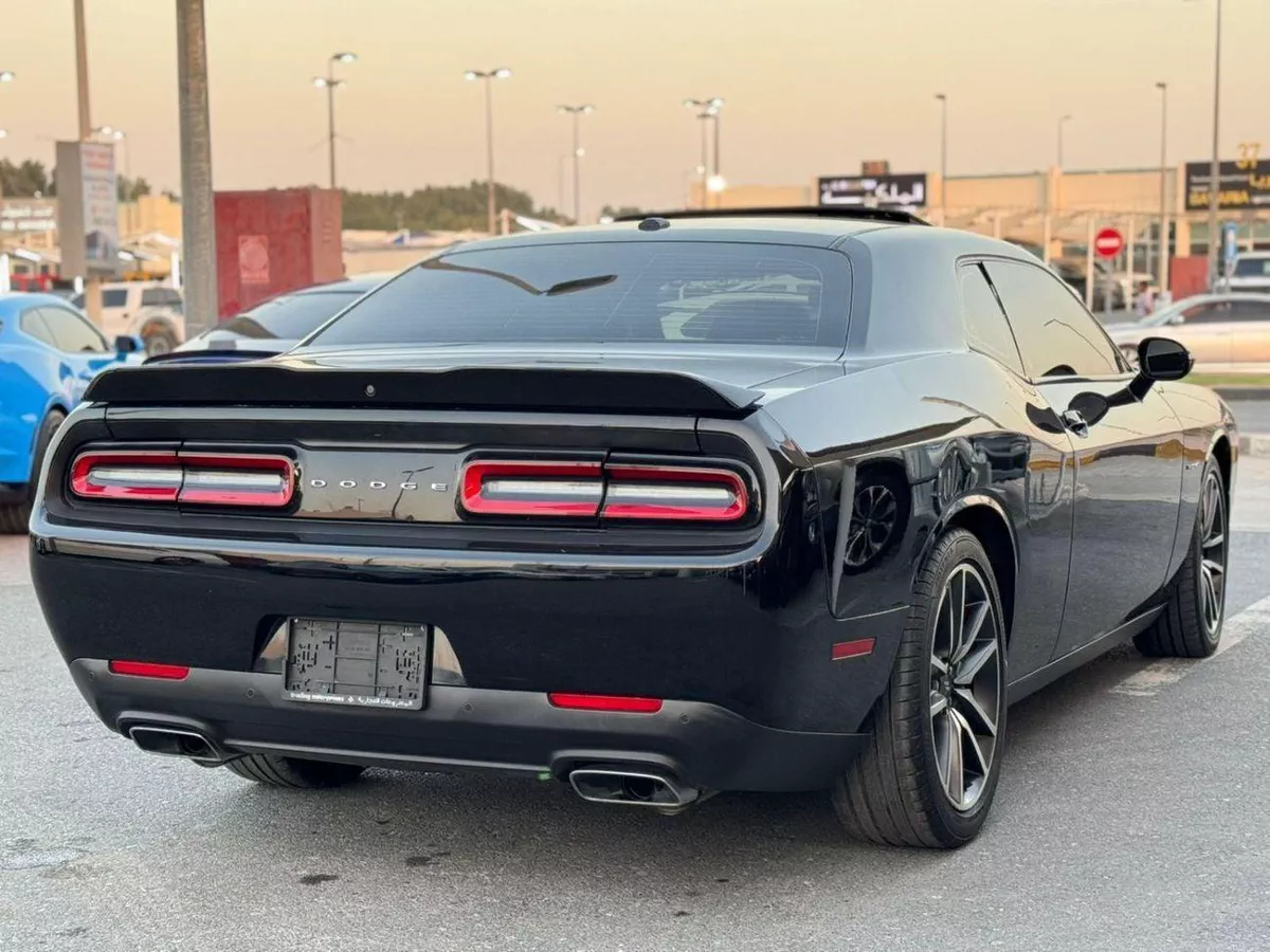 Dodge Challenger RT PLUS R/T 5.7L (370 HP)-3-0