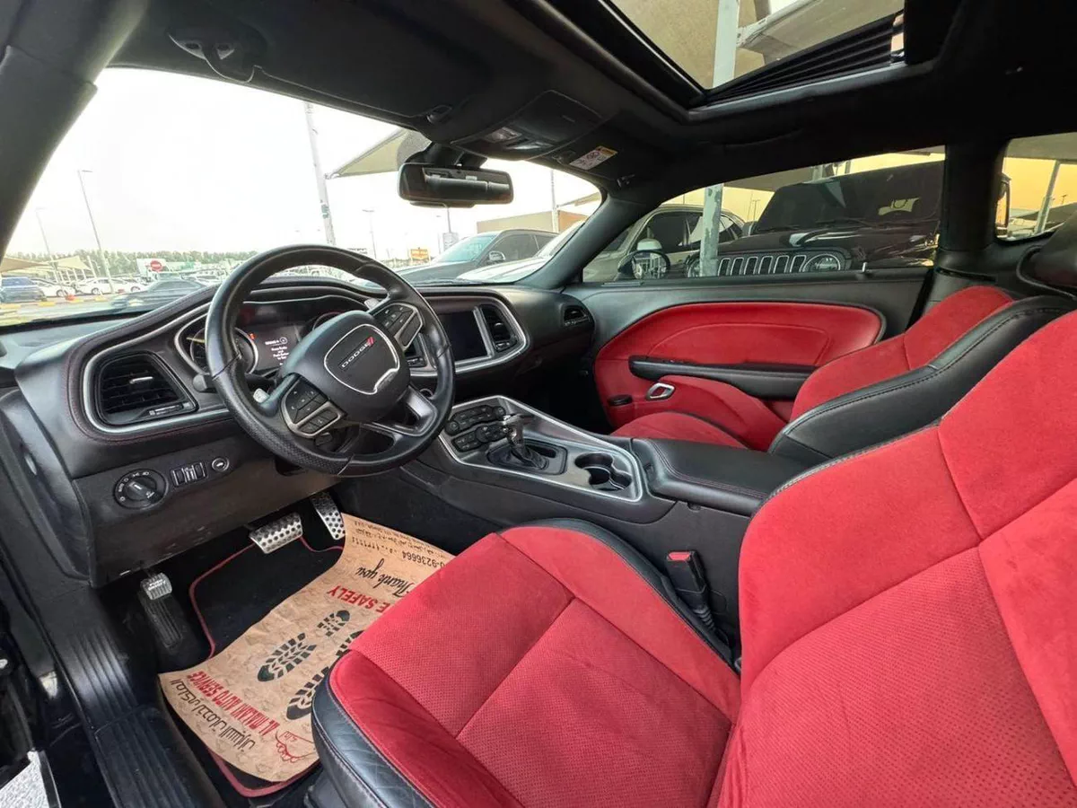 Dodge Challenger RT PLUS R/T 5.7L (370 HP)-6-0