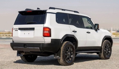 Toyota Prado (LHD) TOYOTA PRADO 250 2.4P AT FIRST EDITION MY2024 – WHITE-6
