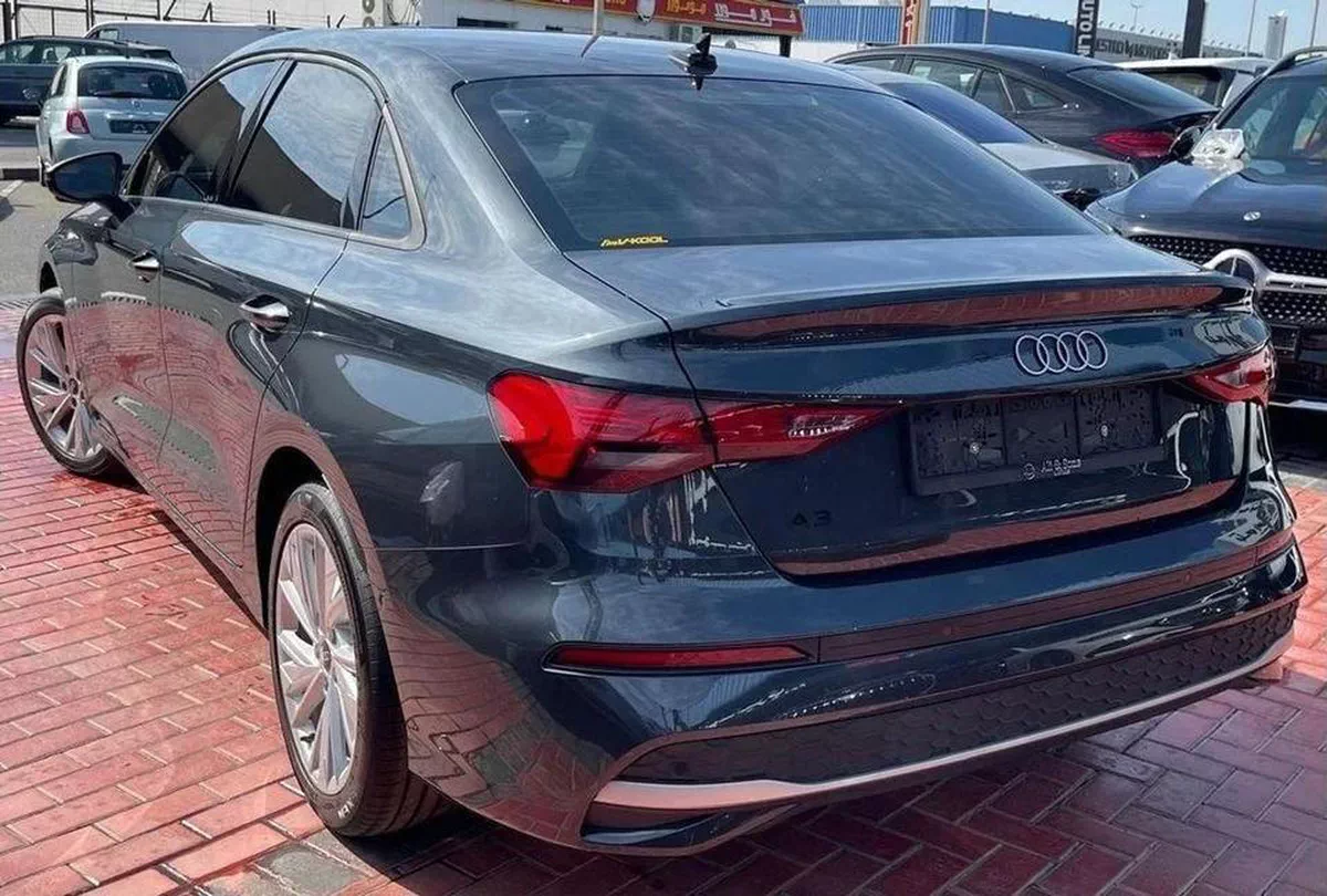 Audi A3 35 TFSI ADVANCED 35 TFSI Uder Warranty & Services 2025 GCC-9-9