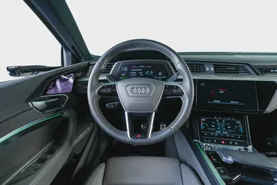 Audi Q8 E-Tron 55 Sportback Coupe-S Line-GCC-Audi Warranty And Service Contract-14