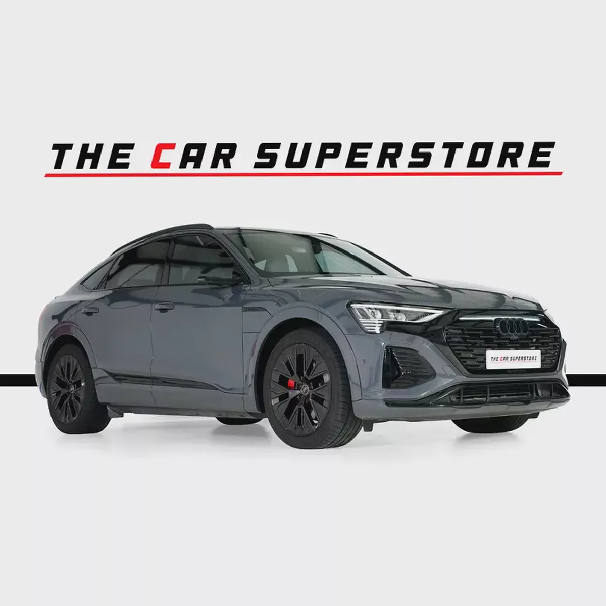 Audi Q8 E-Tron 55 Sportback Coupe-S Line-GCC-Audi Warranty And Service Contract