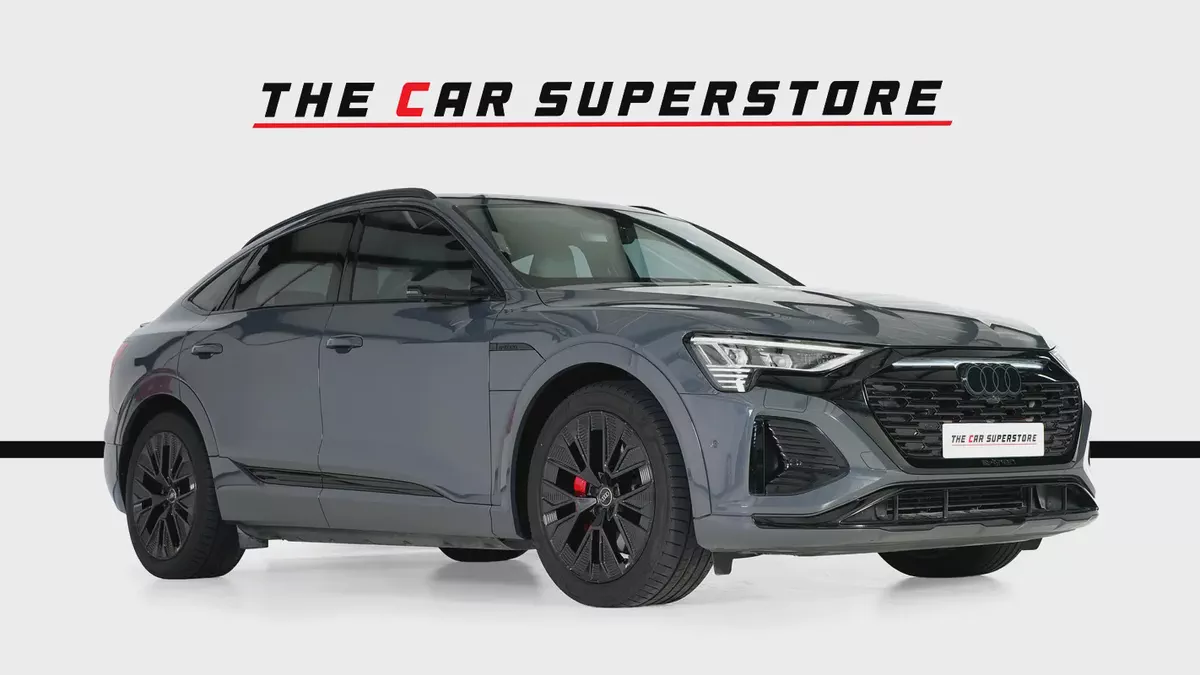 Audi Q8 E-Tron 55 Sportback Coupe-S Line-GCC-Audi Warranty And Service Contract-1-1