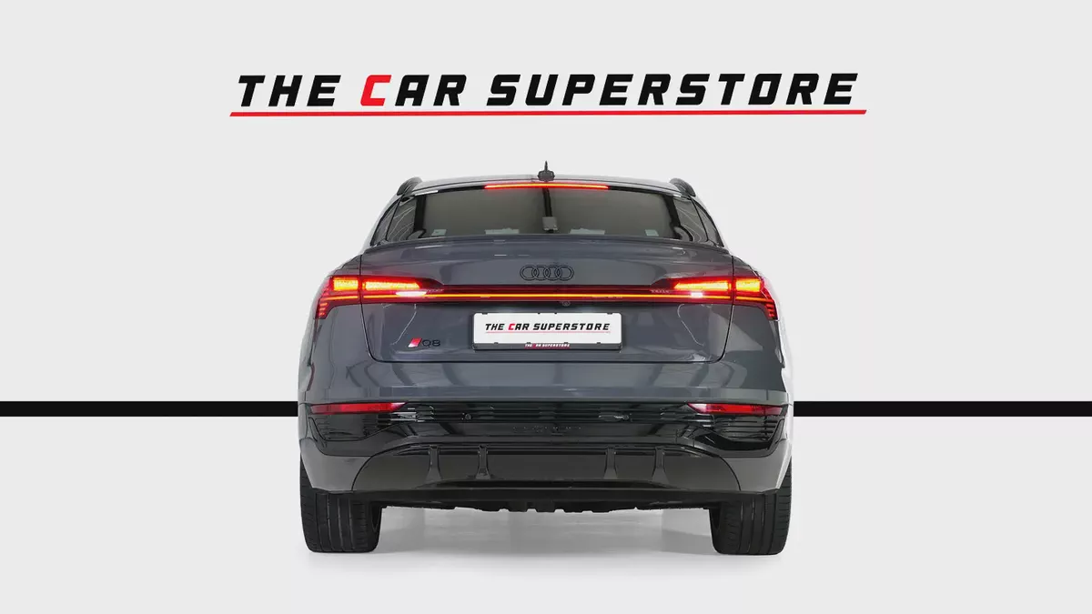 Audi Q8 E-Tron 55 Sportback Coupe-S Line-GCC-Audi Warranty And Service Contract-6-6