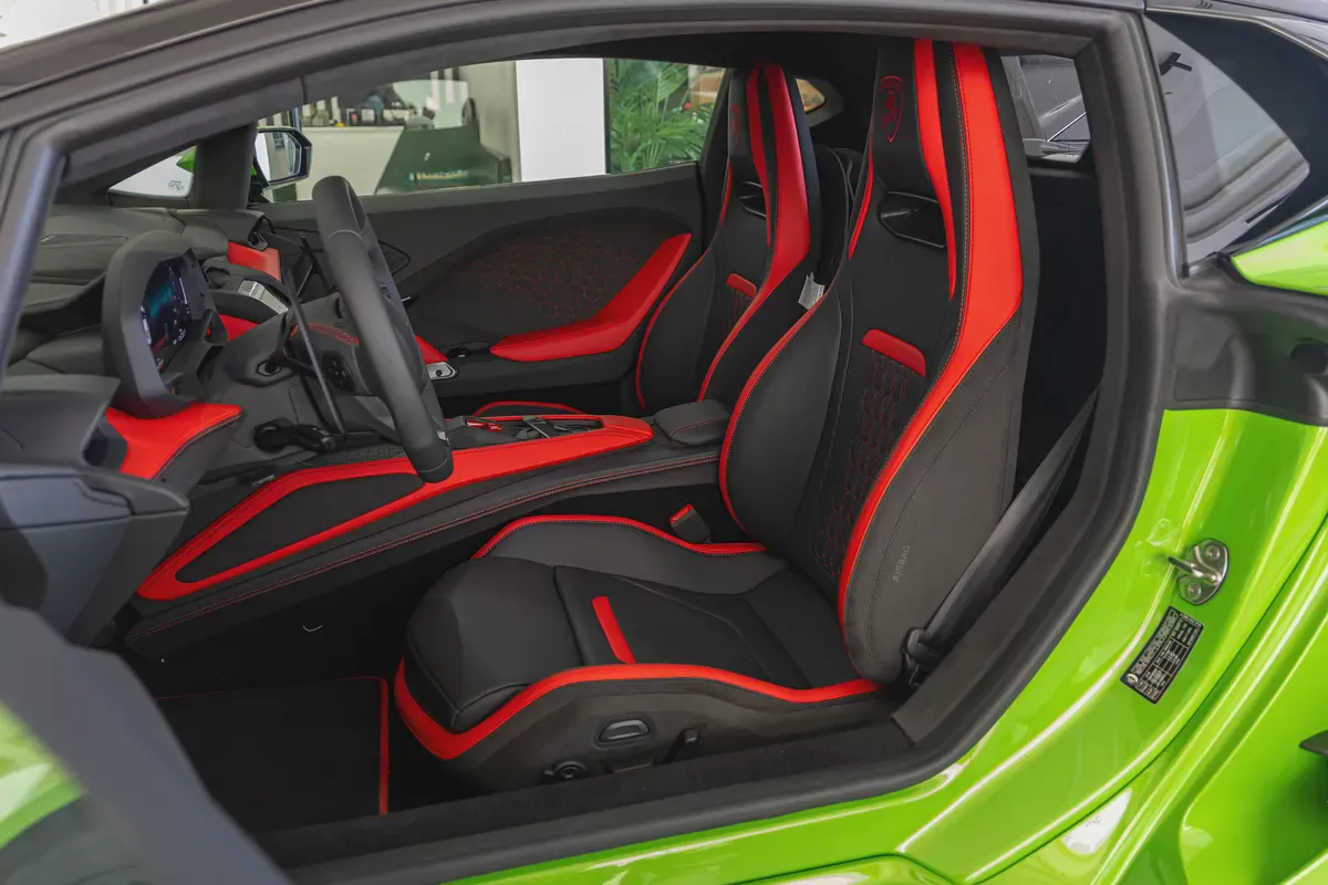 Lamborghini Temerario | 2027 | HPEV | 920 HP | AWD-8-8