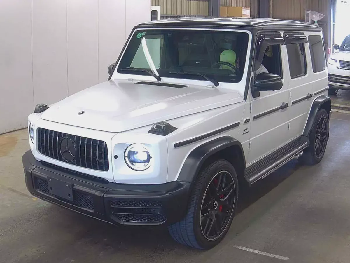 Double Night Package | G 63 Magno Hero Edition | Low KM-1-1