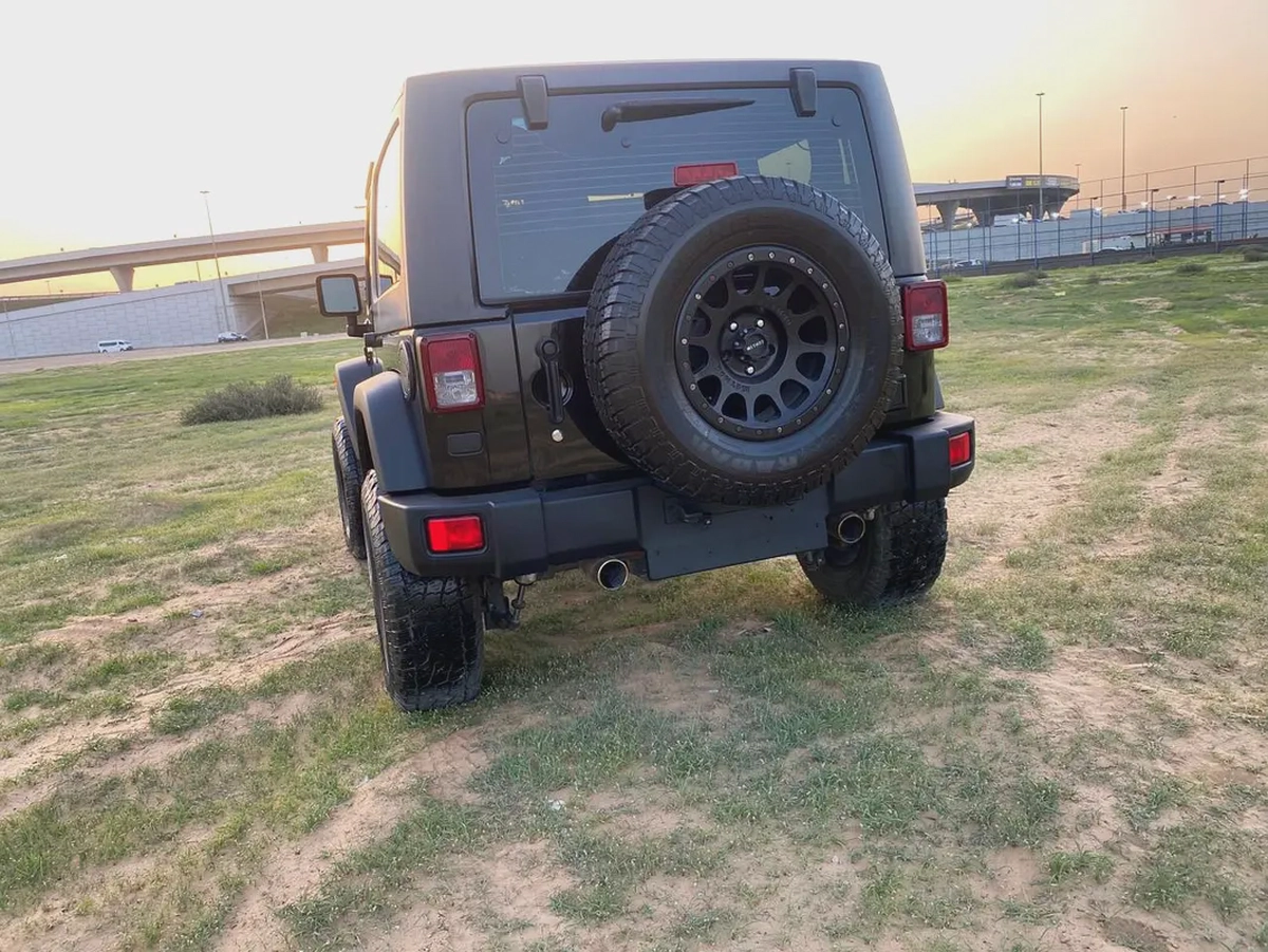 2017 Jeep Wrangler Black 2-Door Sport-13-13