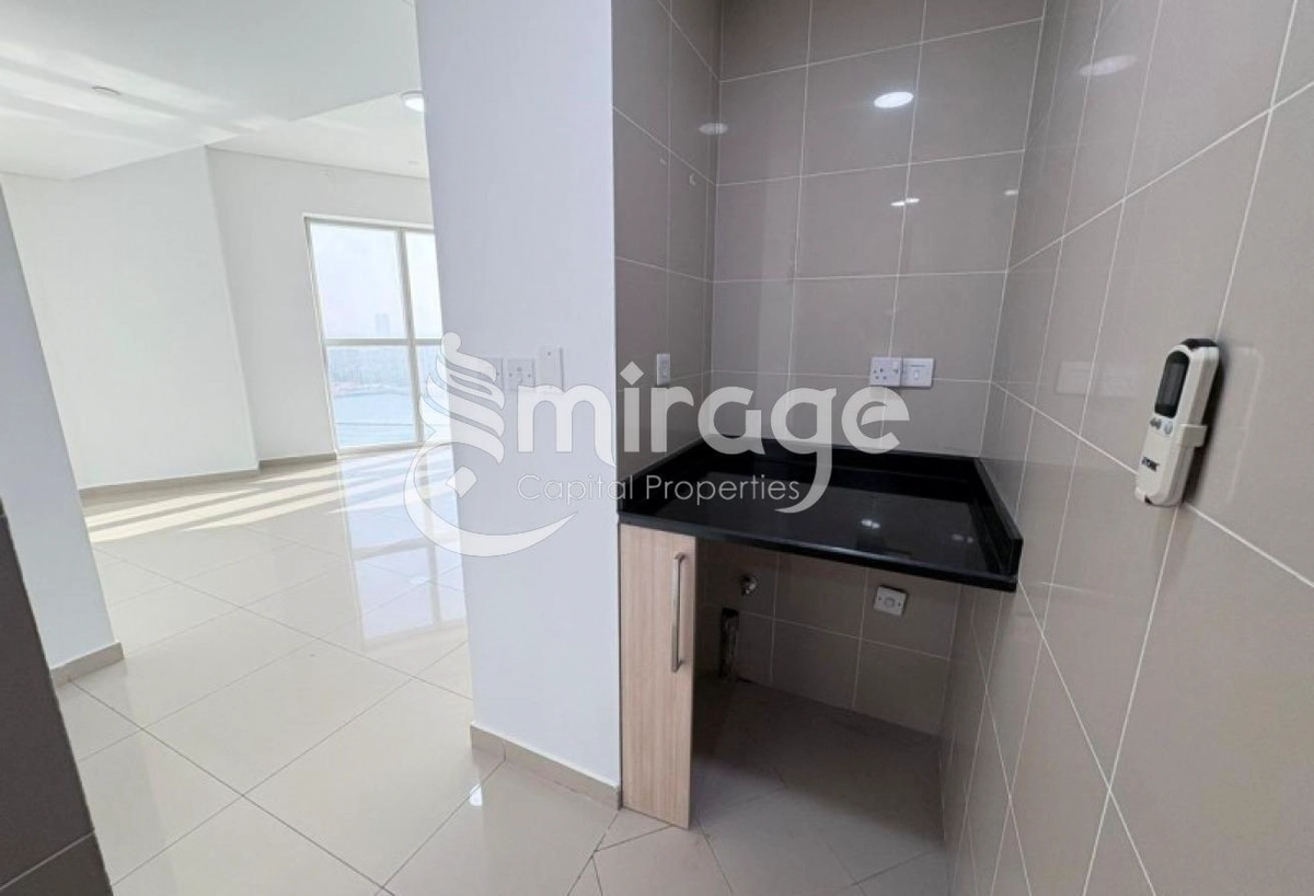Spacious Home | Ready to Move | Great Location