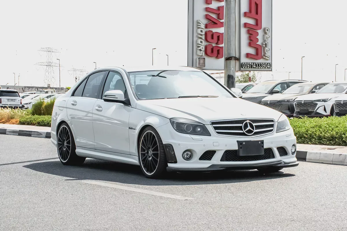 2009 Mercedes-Benz C-Class C63 AMG - Japanese Specs