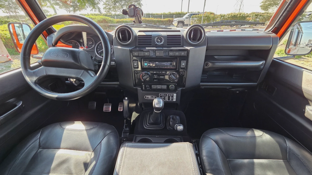 2016 Land Rover Defender 110 (Diesel Manual)-11-11